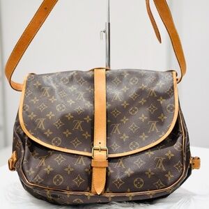 Authentic Pre-loved Monogram Vintage Saumur 35 Crossbody Bag